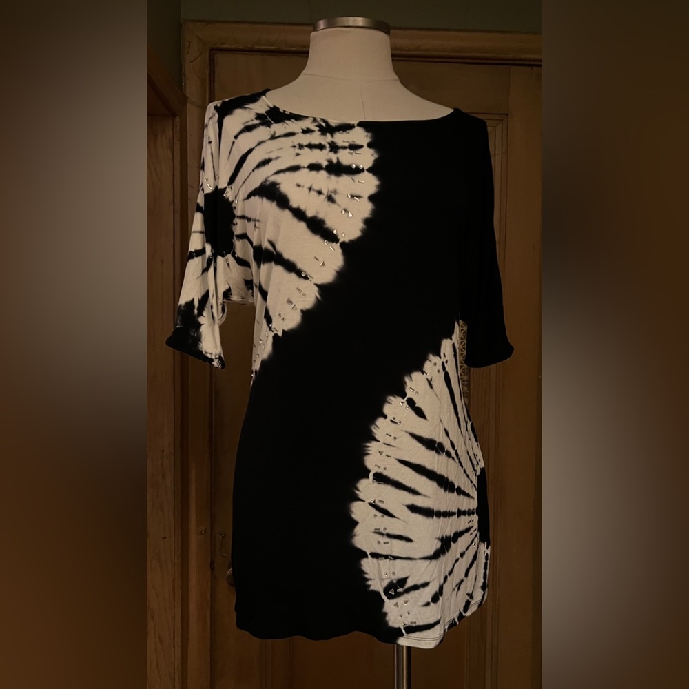 BELLDINI top black white M